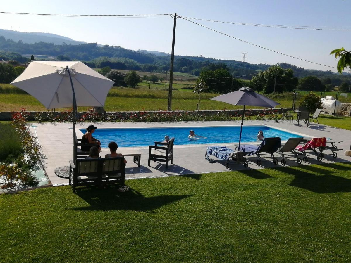 Casa Ravel Guest House Silleda Bagian luar foto